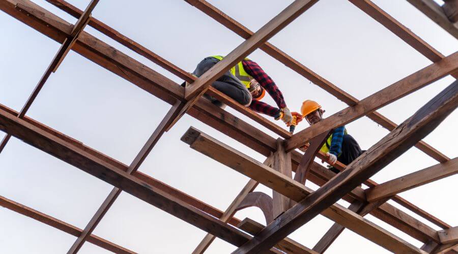 Expert tile roof repair services in Lamont, FL